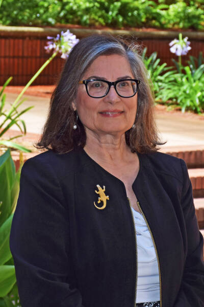 Isabel Garcia headshot