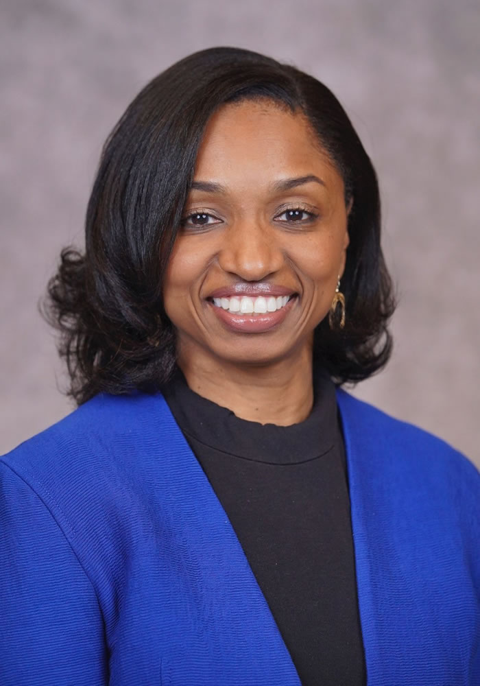 Michelle Robinson headshot