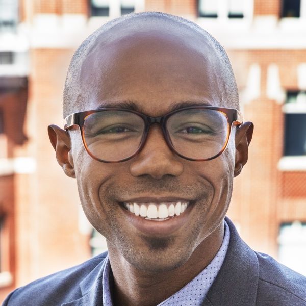 Dominic Rollins Photo